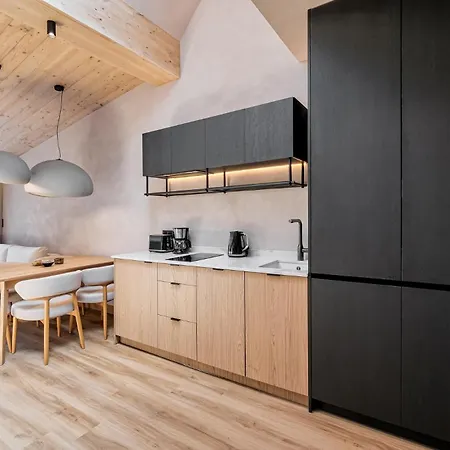 Apartmán & Resort, Odkryj-bialke